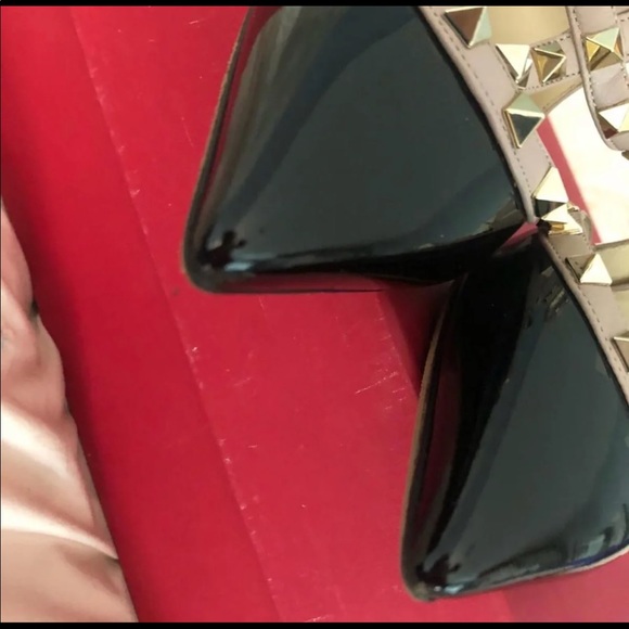 Valentino rockstud pumps! - Picture 4 of 6
